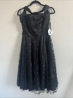 NWT Hell Bunny Vixen Black Floral Lace Halter Swing Dress - Size Large (L)